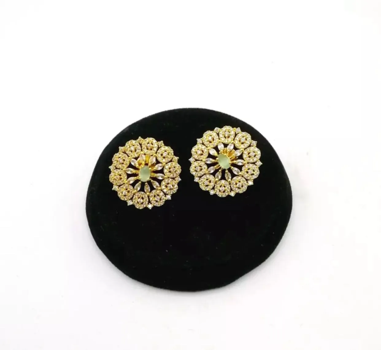 American diamond tops real stone