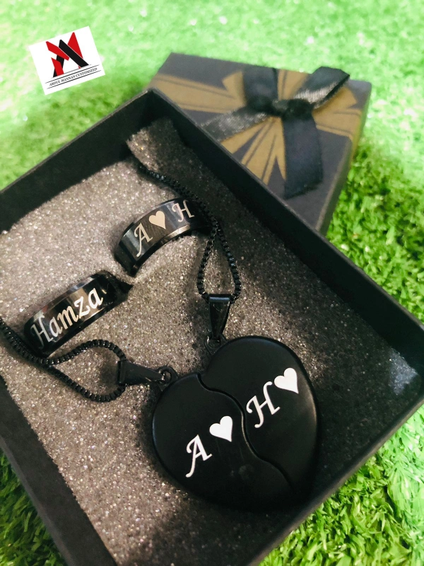 Costumized broken heart and ring