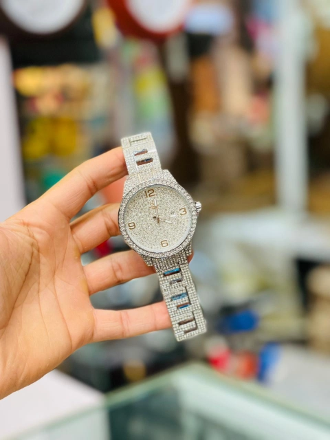 Iced ❄ stone watch