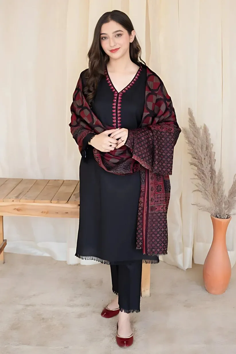 Aisling | 3pc Dhanak | Luxury Category | Winter 24' UF2
