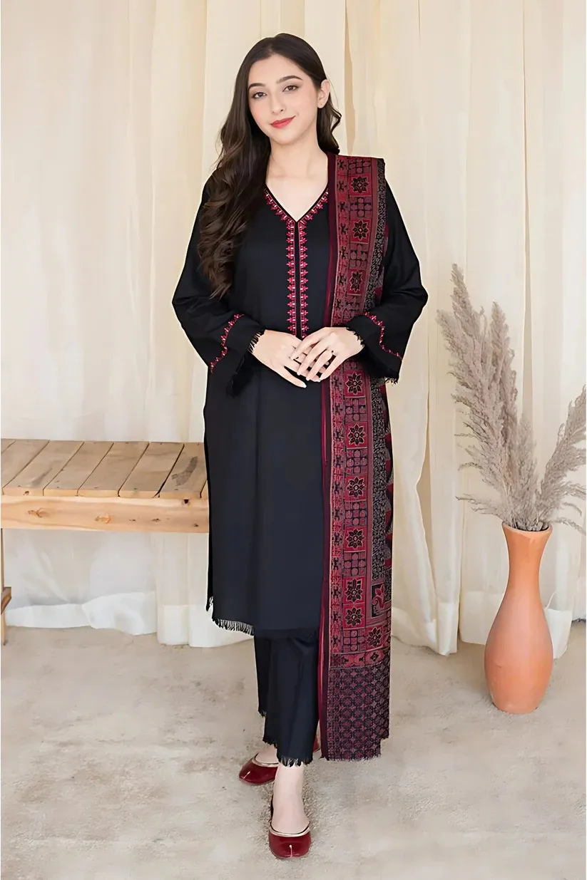 Aisling | 3pc Dhanak | Luxury Category | Winter 24' UF2