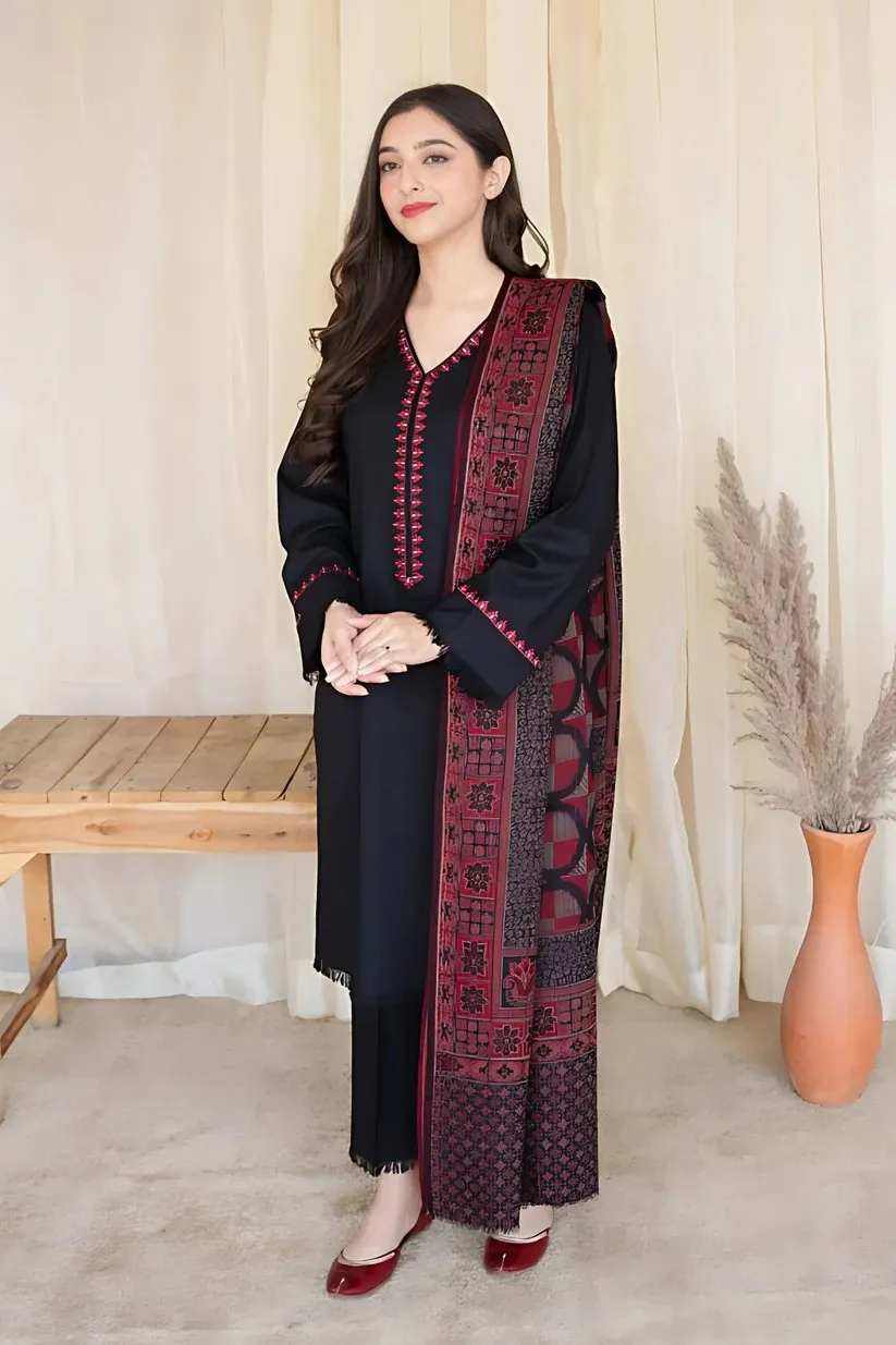 Aisling | 3pc Dhanak | Luxury Category | Winter 24' UF2