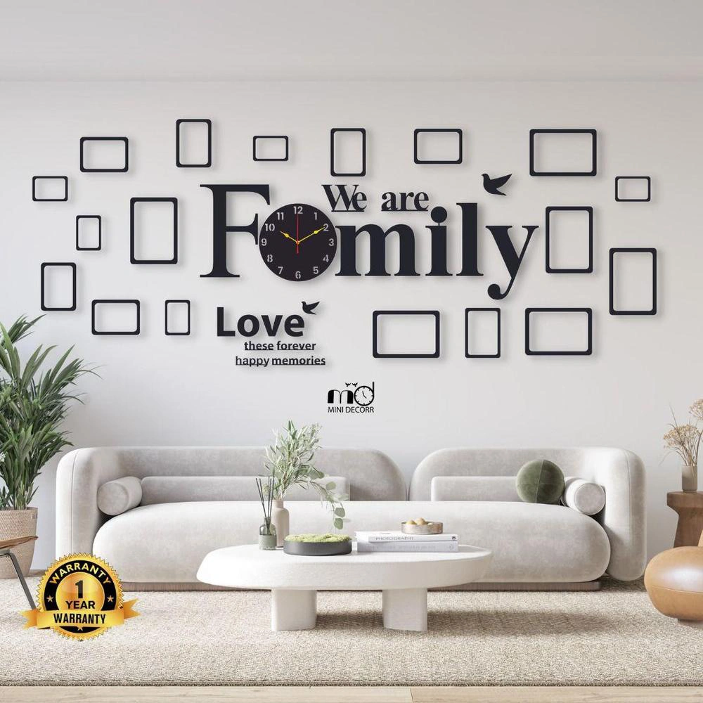 FAMILY FRAME CLOCK