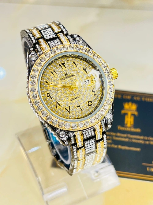 Luxurious Full Iced Out Moissanite Diamond