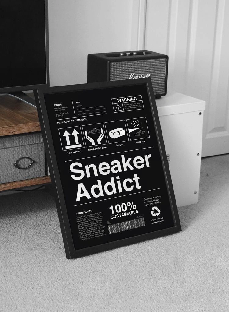 SNEAKER ADDICT