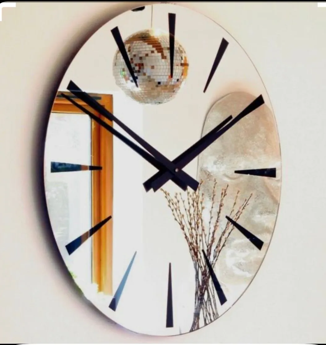 Mirror Clock