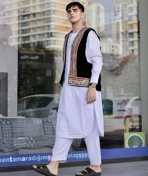 TAILORING FOR MENS SUITS AND PIRAN TONBAN