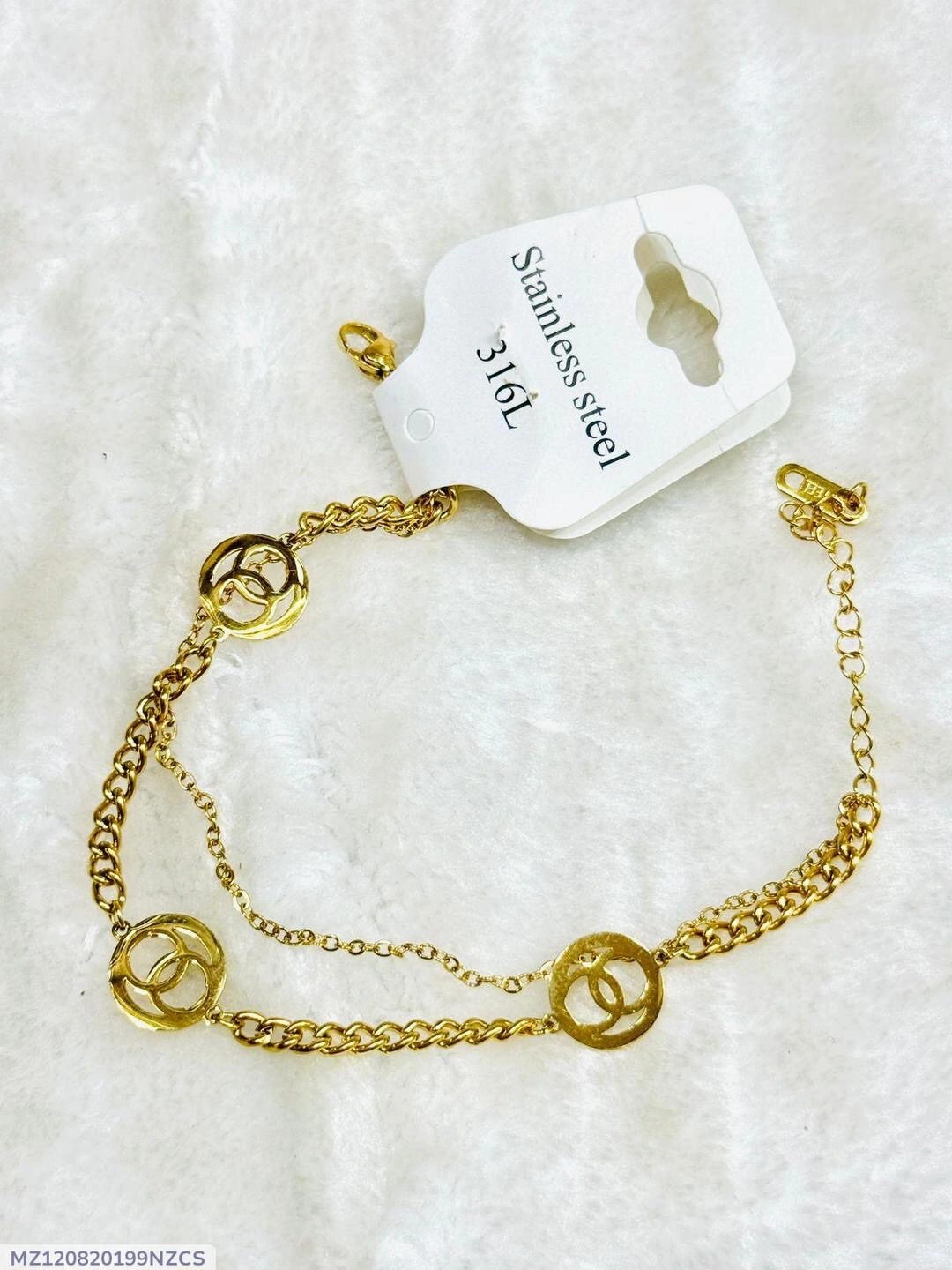 1 Peice Gold Played Bracelate