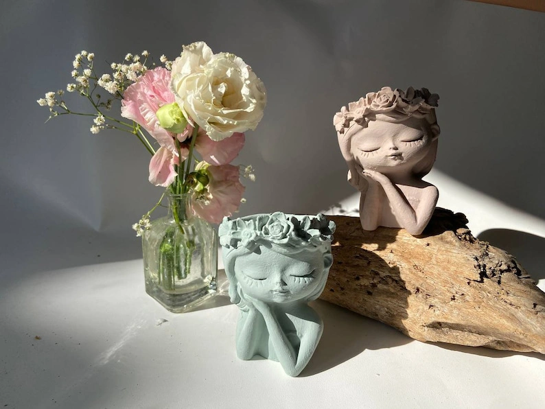 sleeping doll pot ,qcustomised all colours