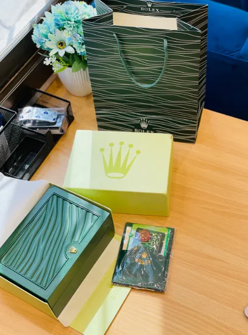 Luxury Green Rolex Watch Box – Premium Packaging