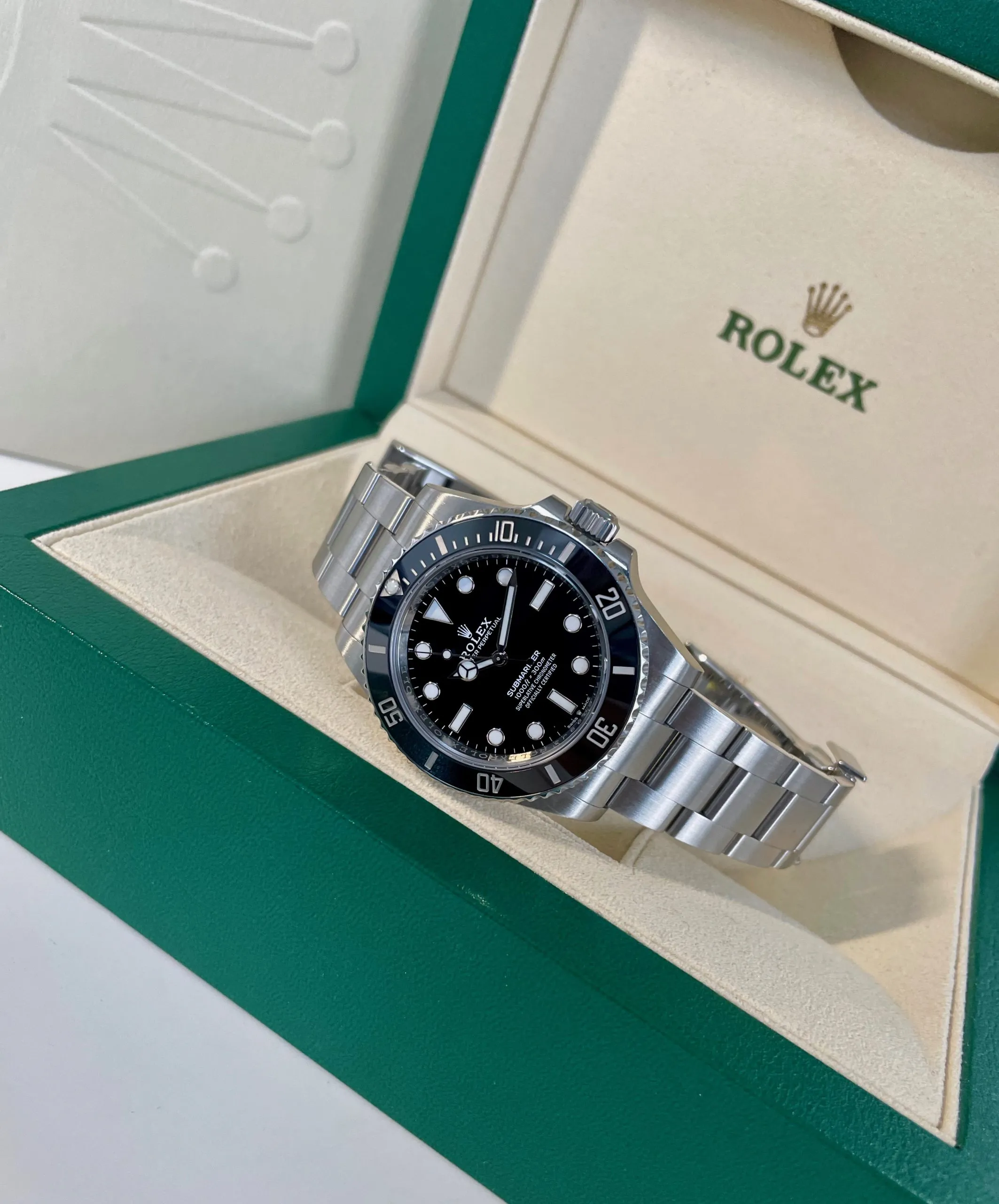 Luxury Rolex Sea-Dweller Inspired Two-Tone Watch Duplicate