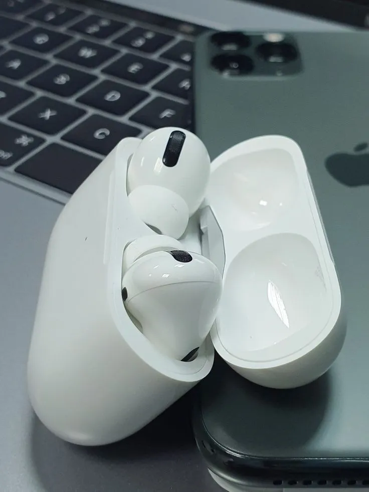 Air Pods Pro 2nd Generation (Pin Pack)