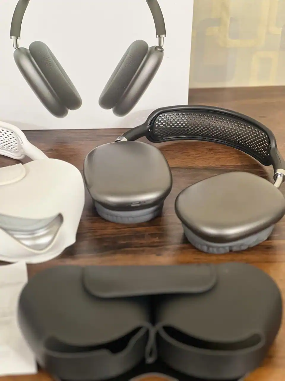 Apple Airpods Max Wireless Over-ear Headphones