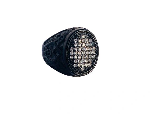 Princess black ring