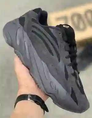 addidas yezzy 700