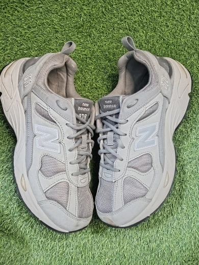 new balance 878