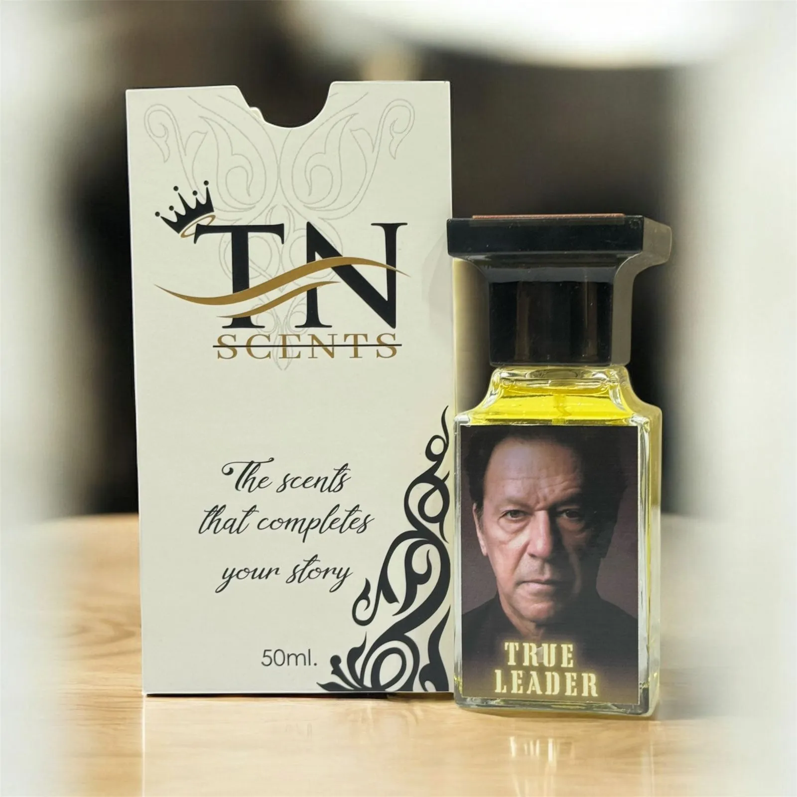 <h2>TRUE LEADER</h2>