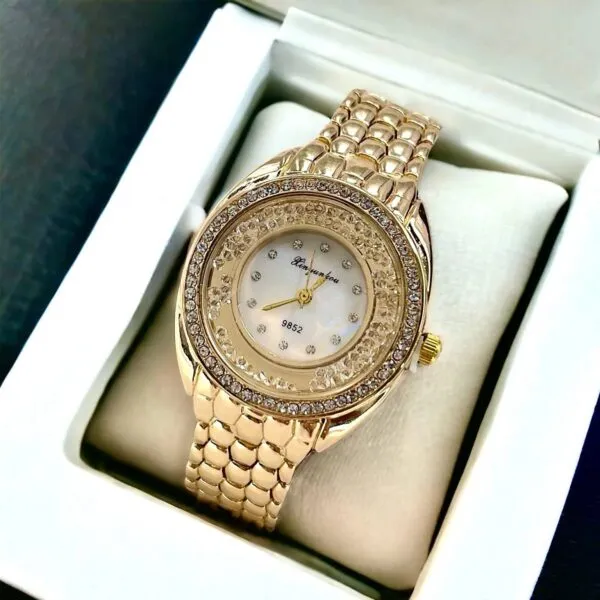 WOMEN QUARTZ WATCH