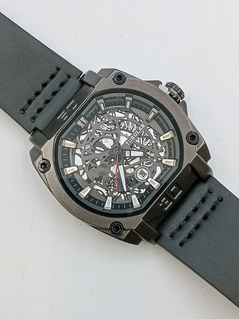 Tubular Rectangular Date watch