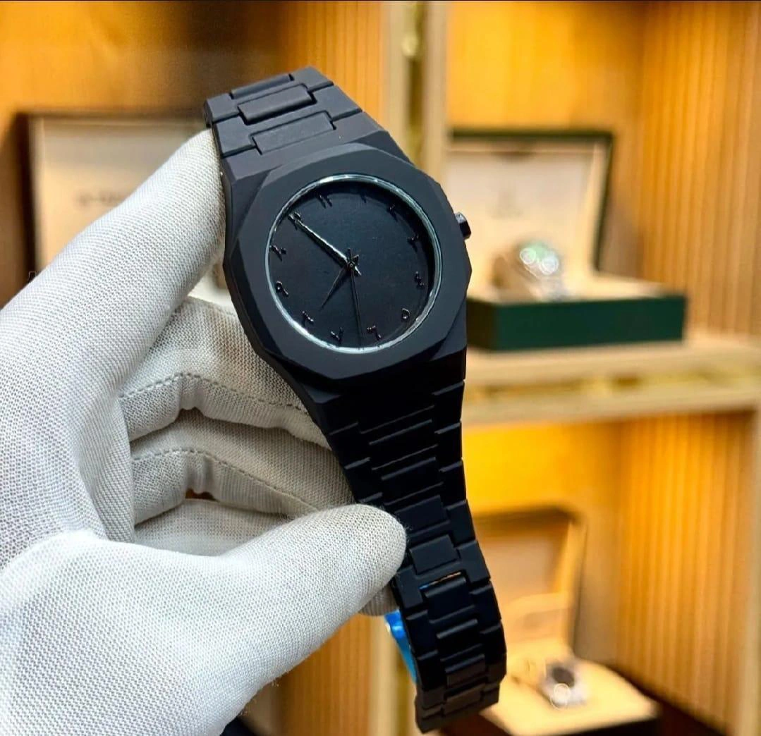 Black Arabic aura watch for men stylish
aura watch 100% original watch
