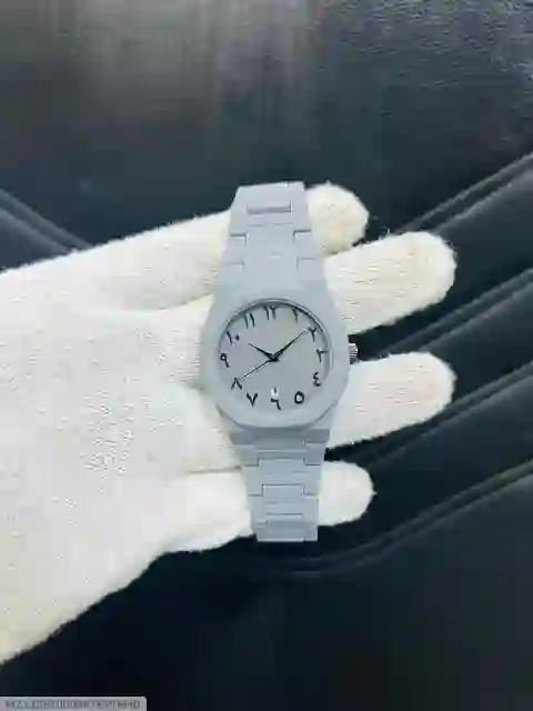 stylish Arabic aura watch - multicolour date dial