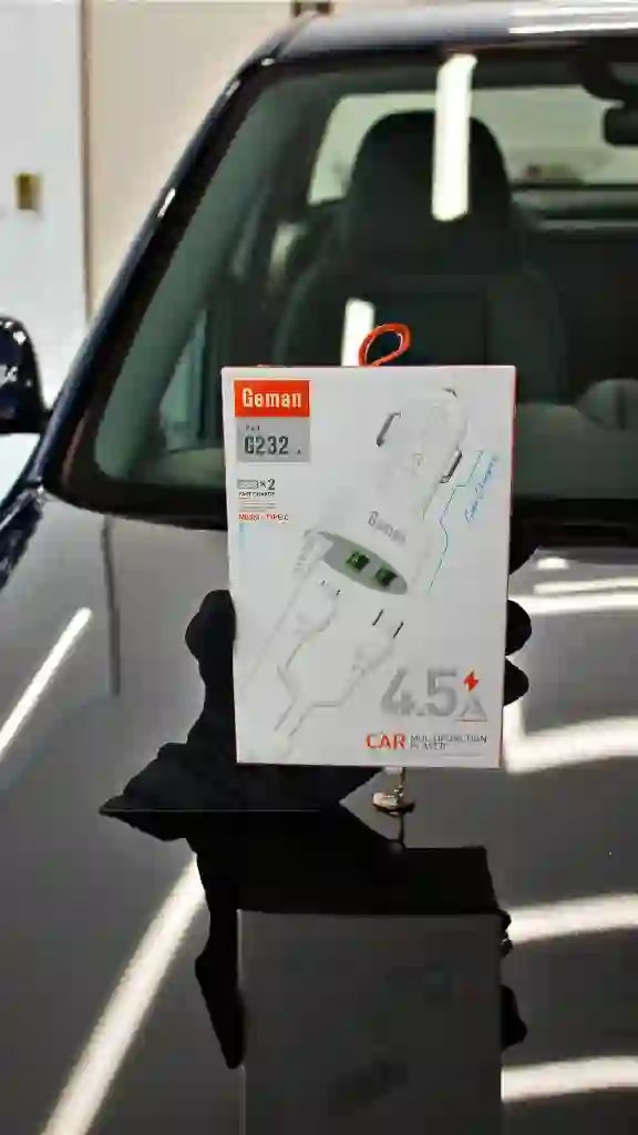 🚗⚡ Geman G232 Fast Car Charger ⚡
Charge on the go with Tech by Hadi!