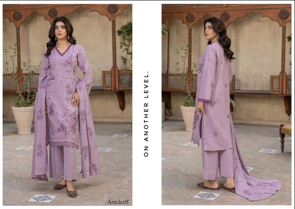 LUXURY SLUB SILK KARANDI EMBROIDED WITH SLUB SILK KARANDI EM