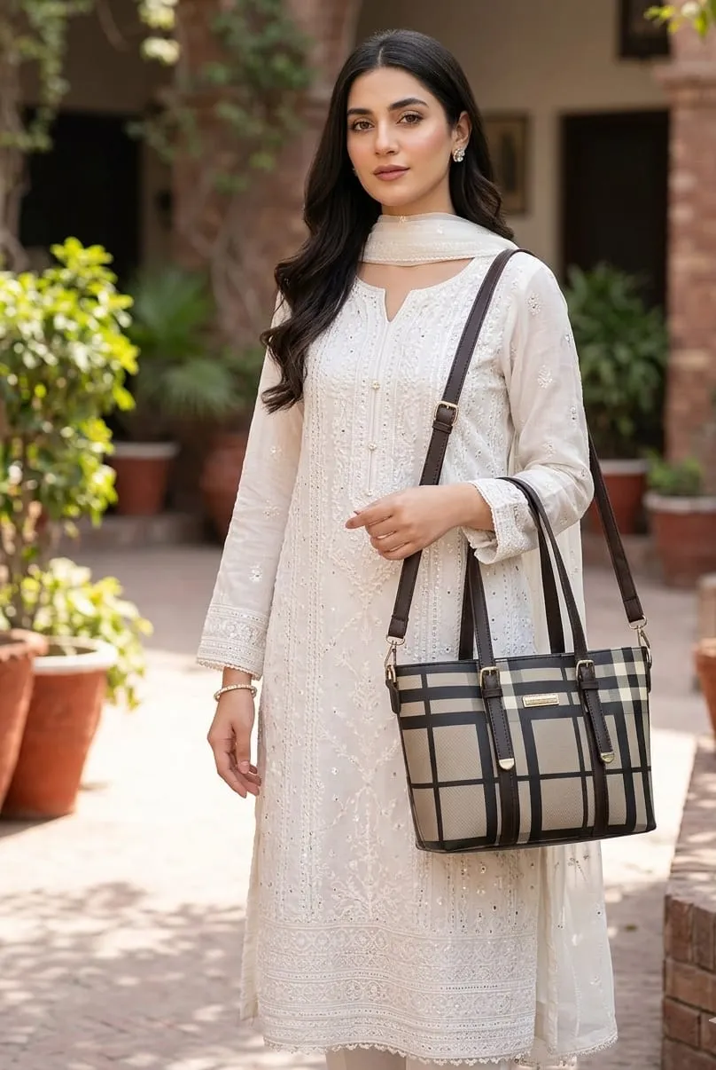 Formal shoulder bag