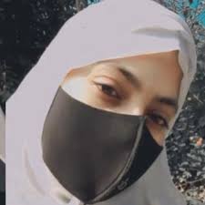 Ayesha Khan