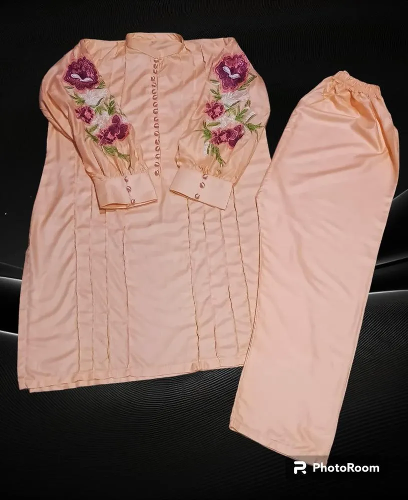 Two stitch suit for women