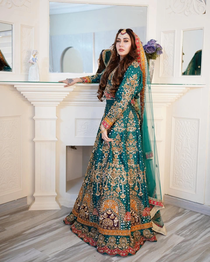 Lahnga CHOLI