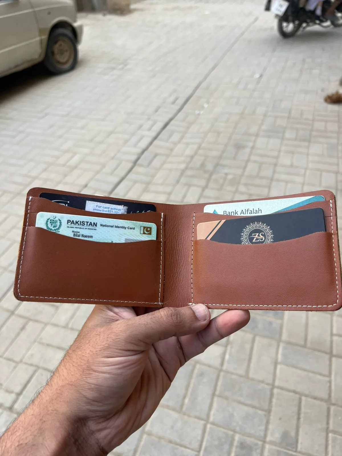 PREMIUM TAN SLIM LEATHER WALLET AND CARD HOLD-HOLDER