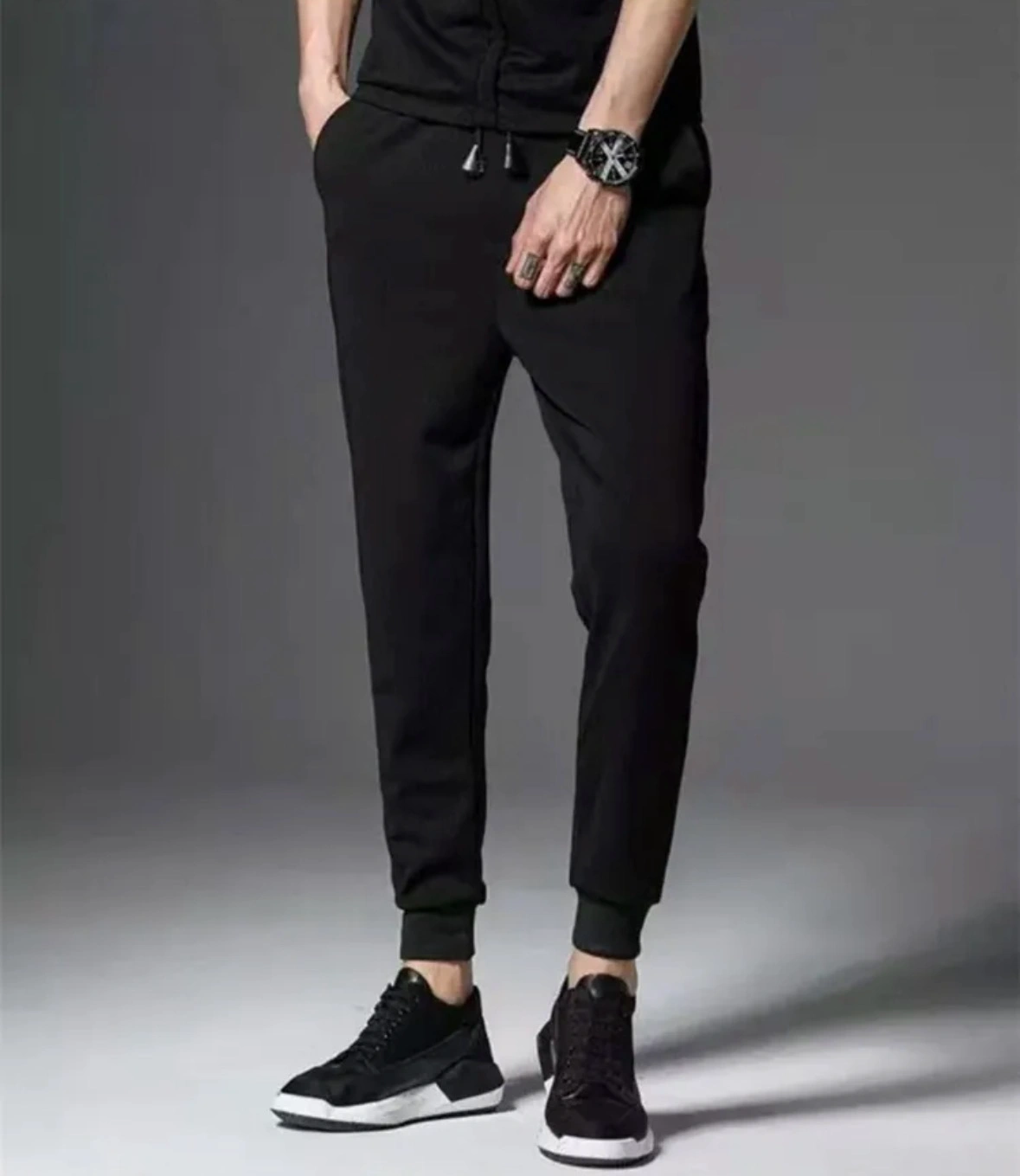 Foot Cropped Pents