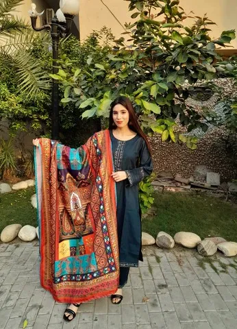 Pure Khaddar with Embroided lace, neckline, sleeves and bord