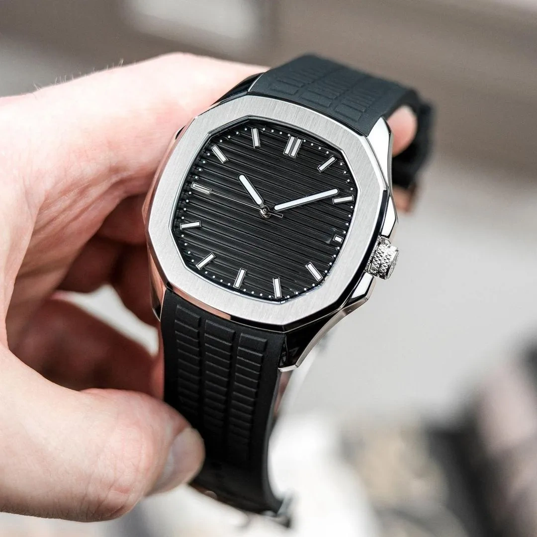 Men's water Resistance Quatz watch 1 PCs with texture rubber strap