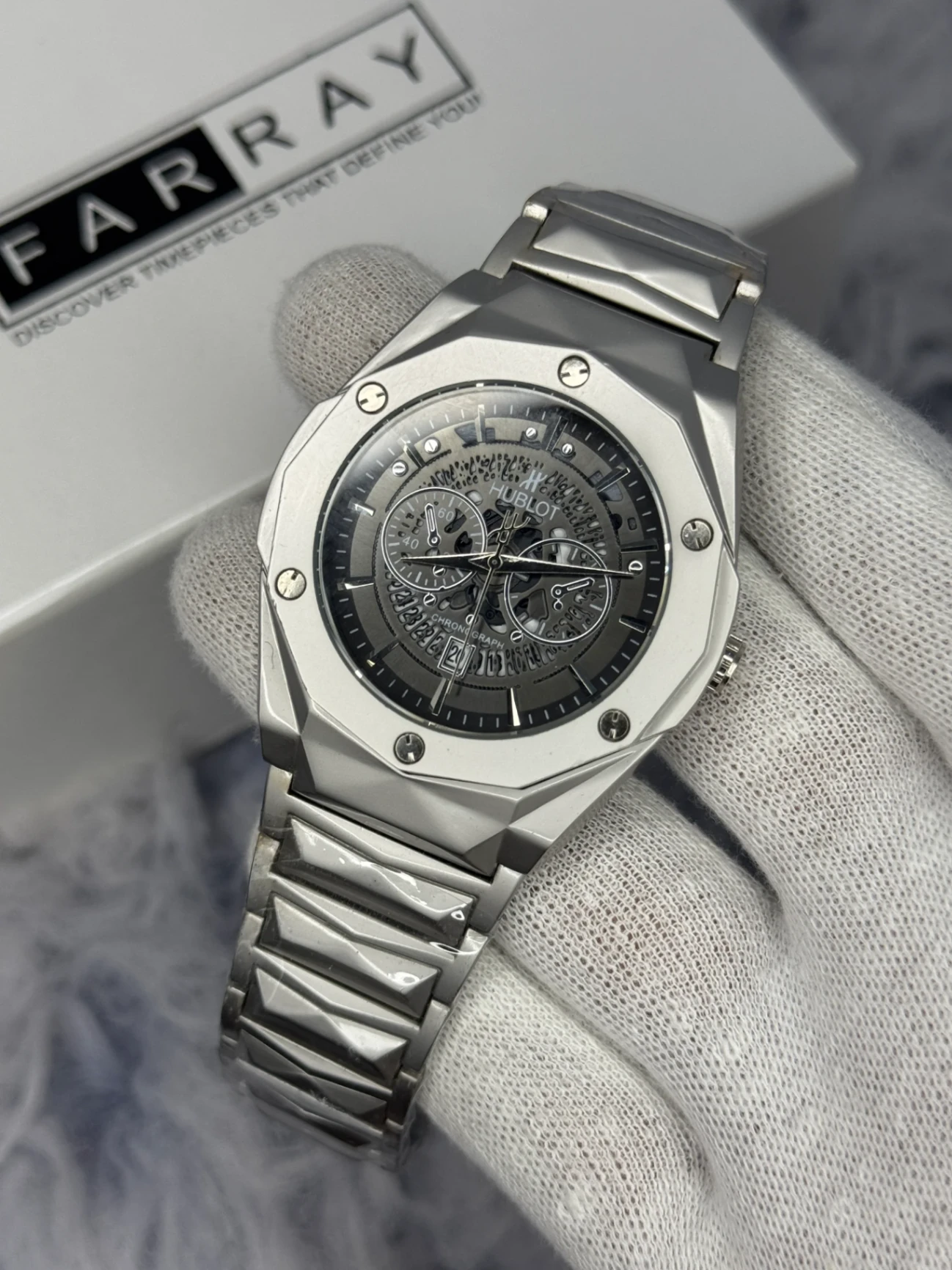 hublot diamond cut watch