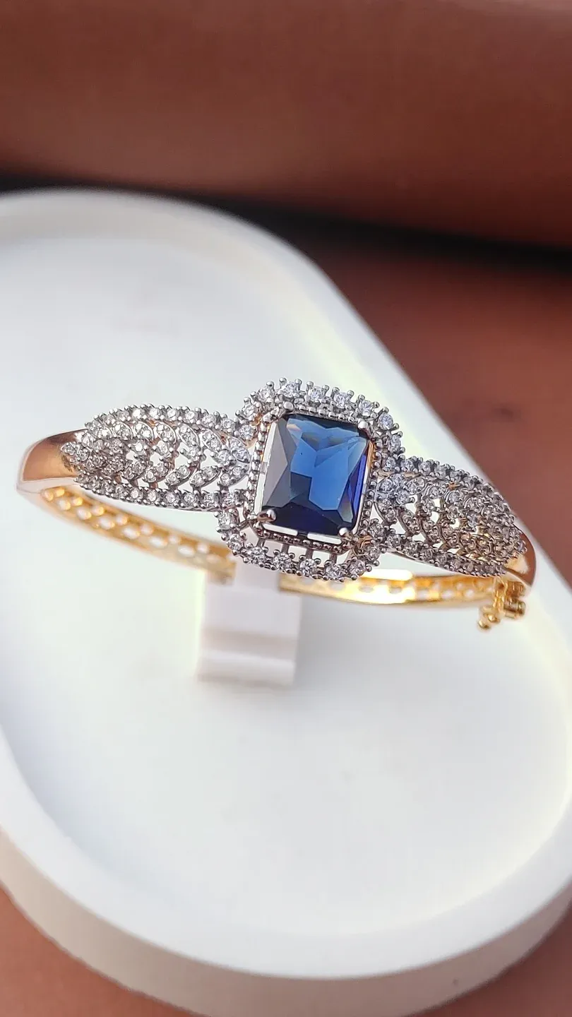 Kara 22K Gold Plated | Openable | Imported