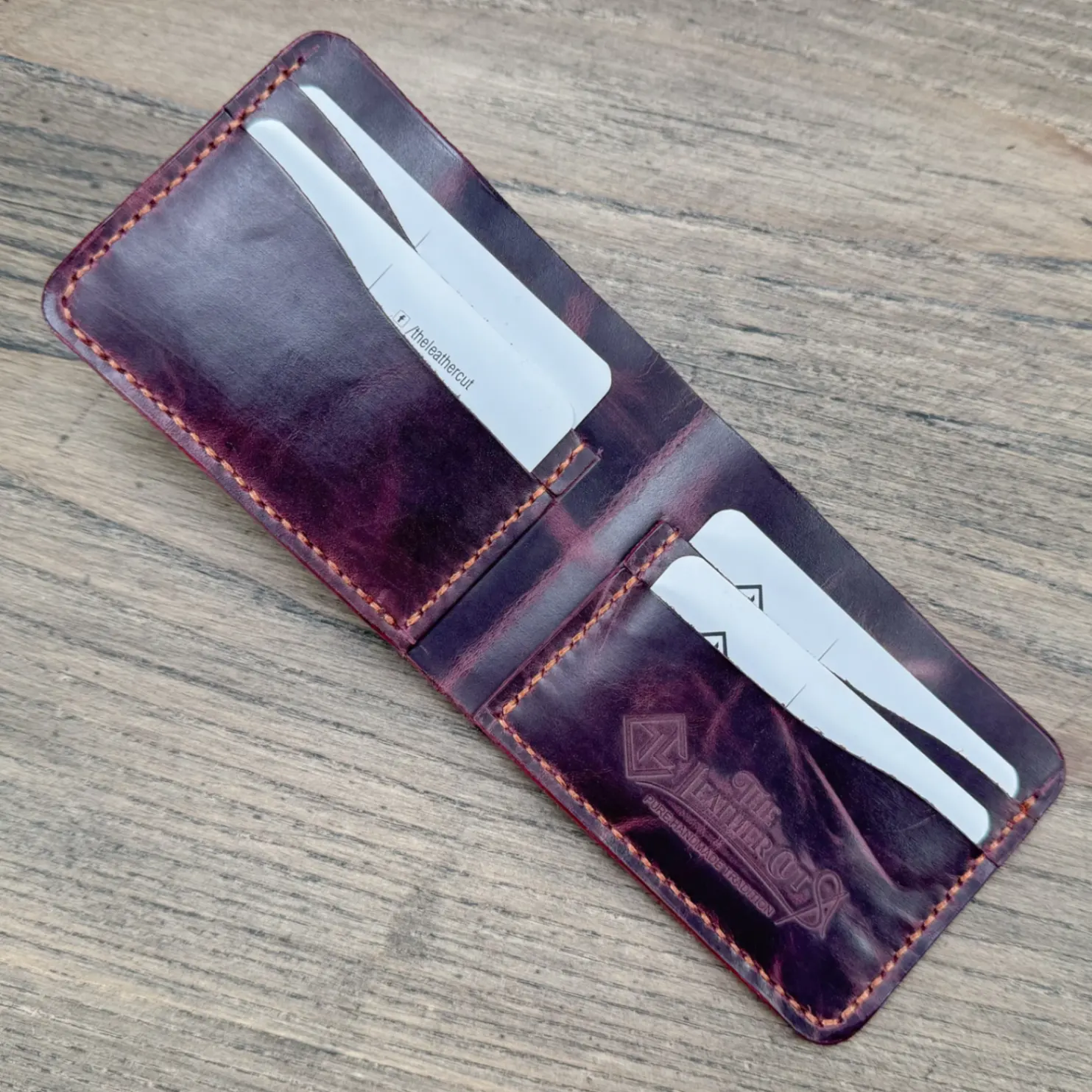 No. 22 wallet bordo color