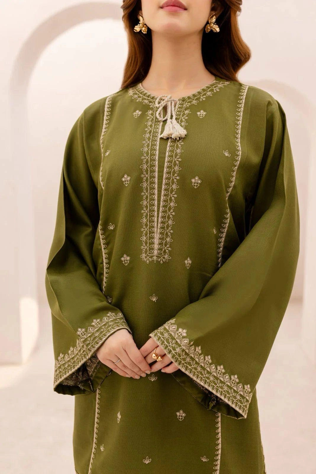 2 Pcs Women's Unstitched Embroidered Suits