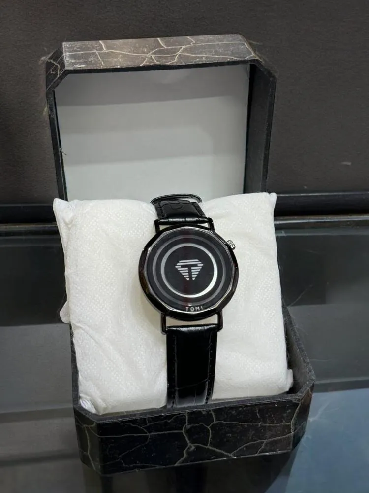 Analogue Leather Watch For Men