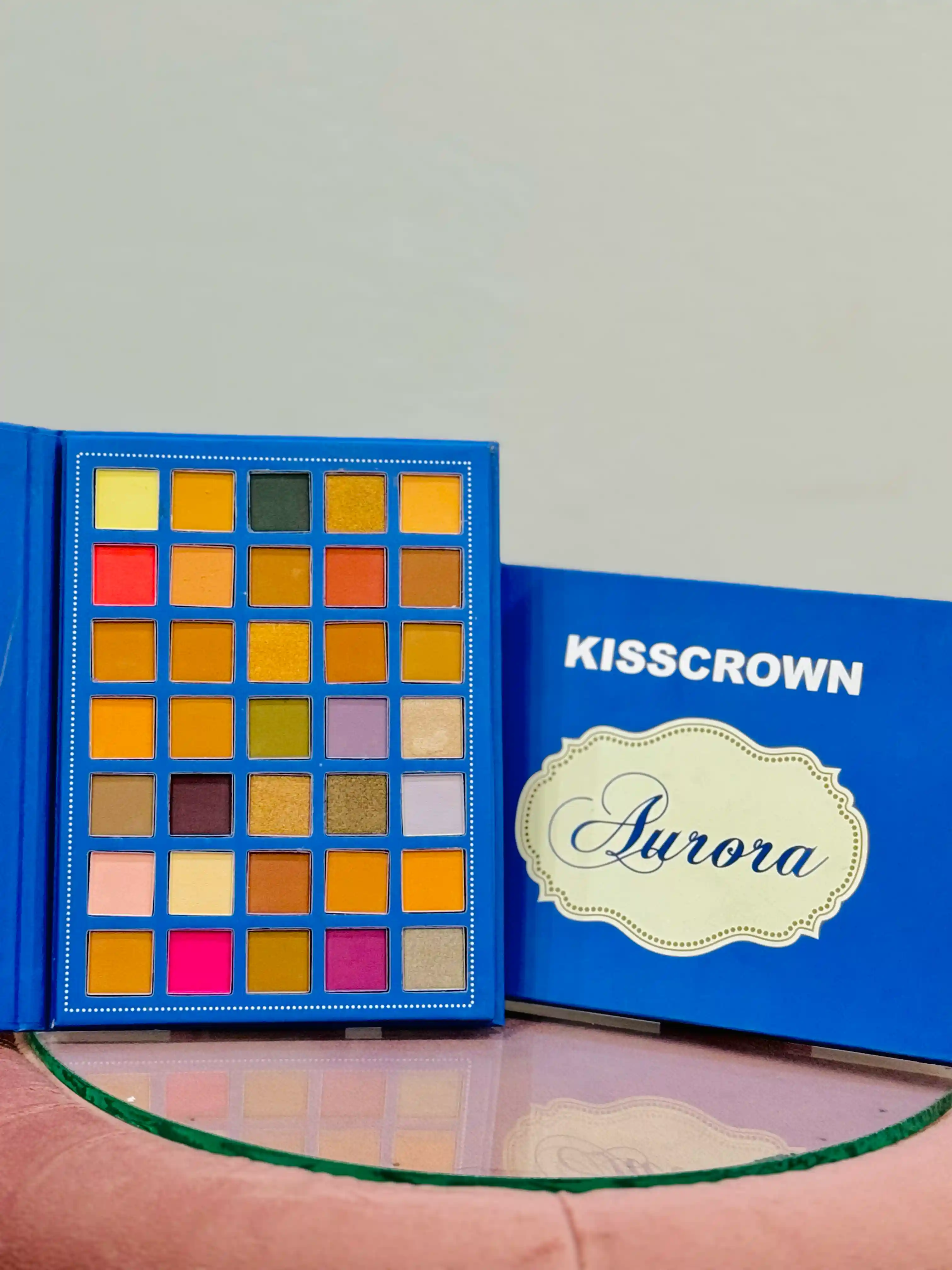 Kiss Crown